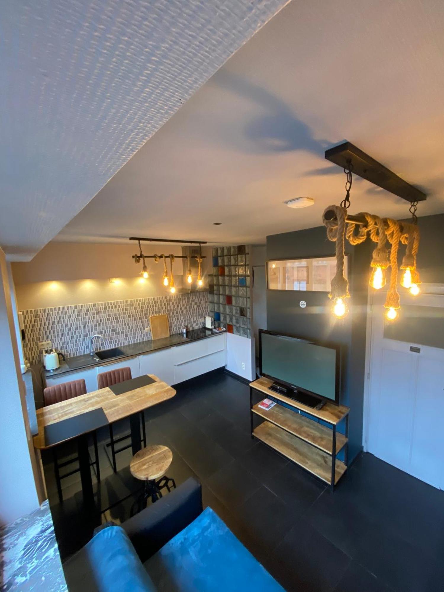 J And R Brussels City Apartment Exterior foto