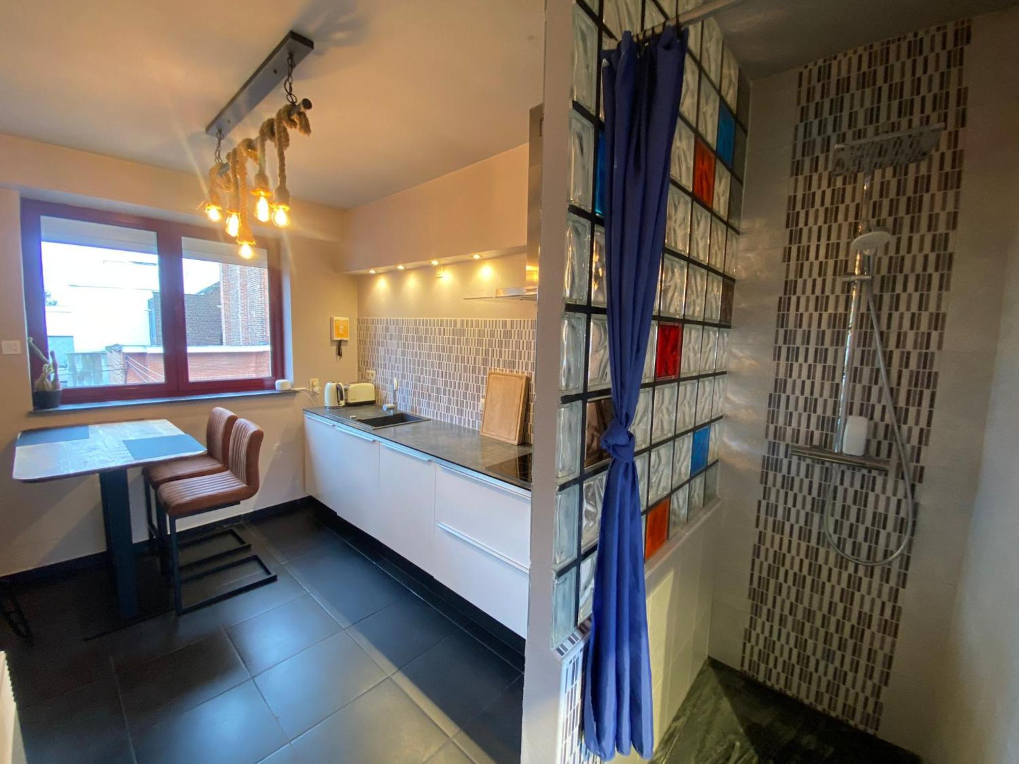 J And R Brussels City Apartment Exterior foto