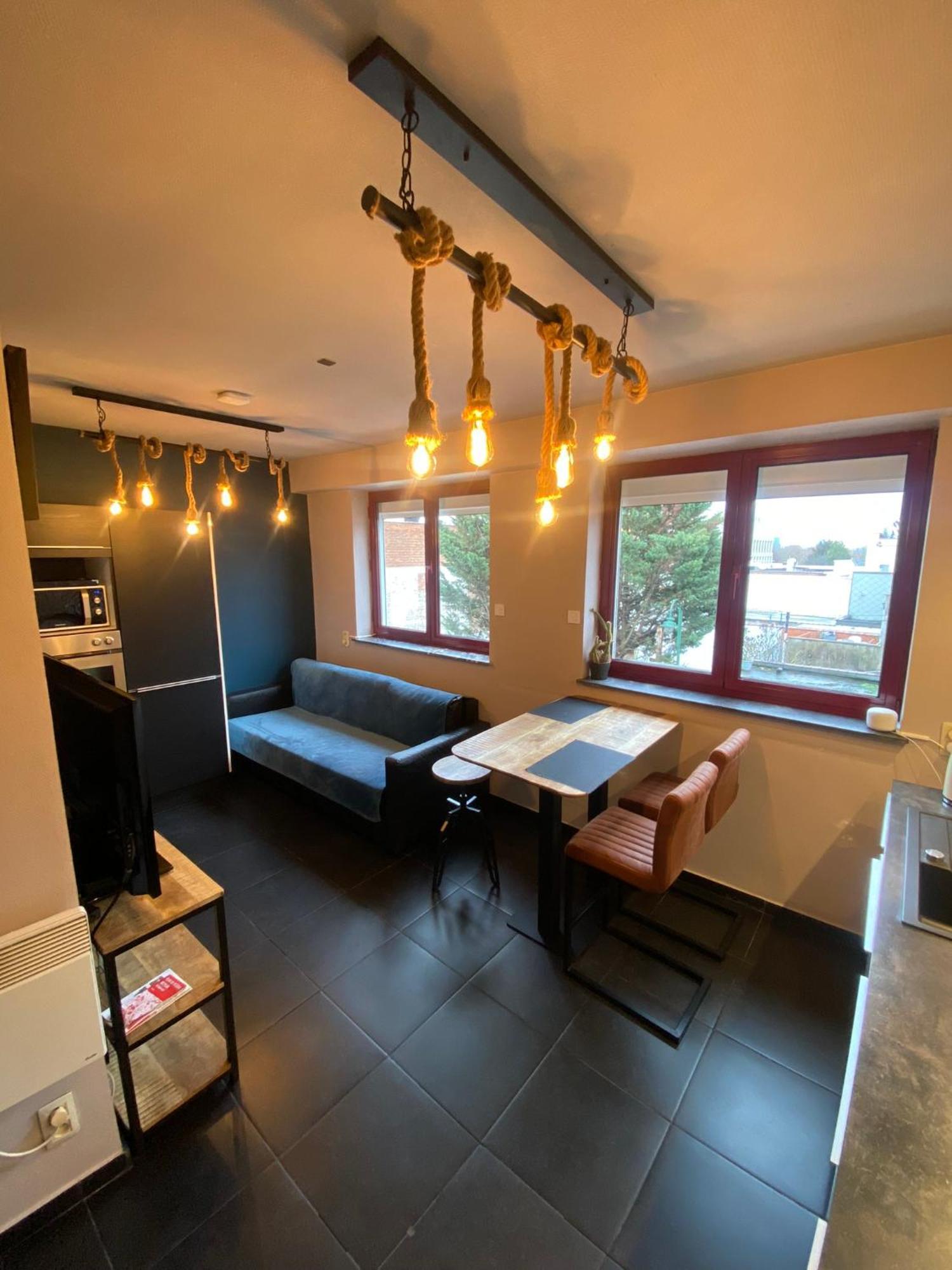 J And R Brussels City Apartment Exterior foto