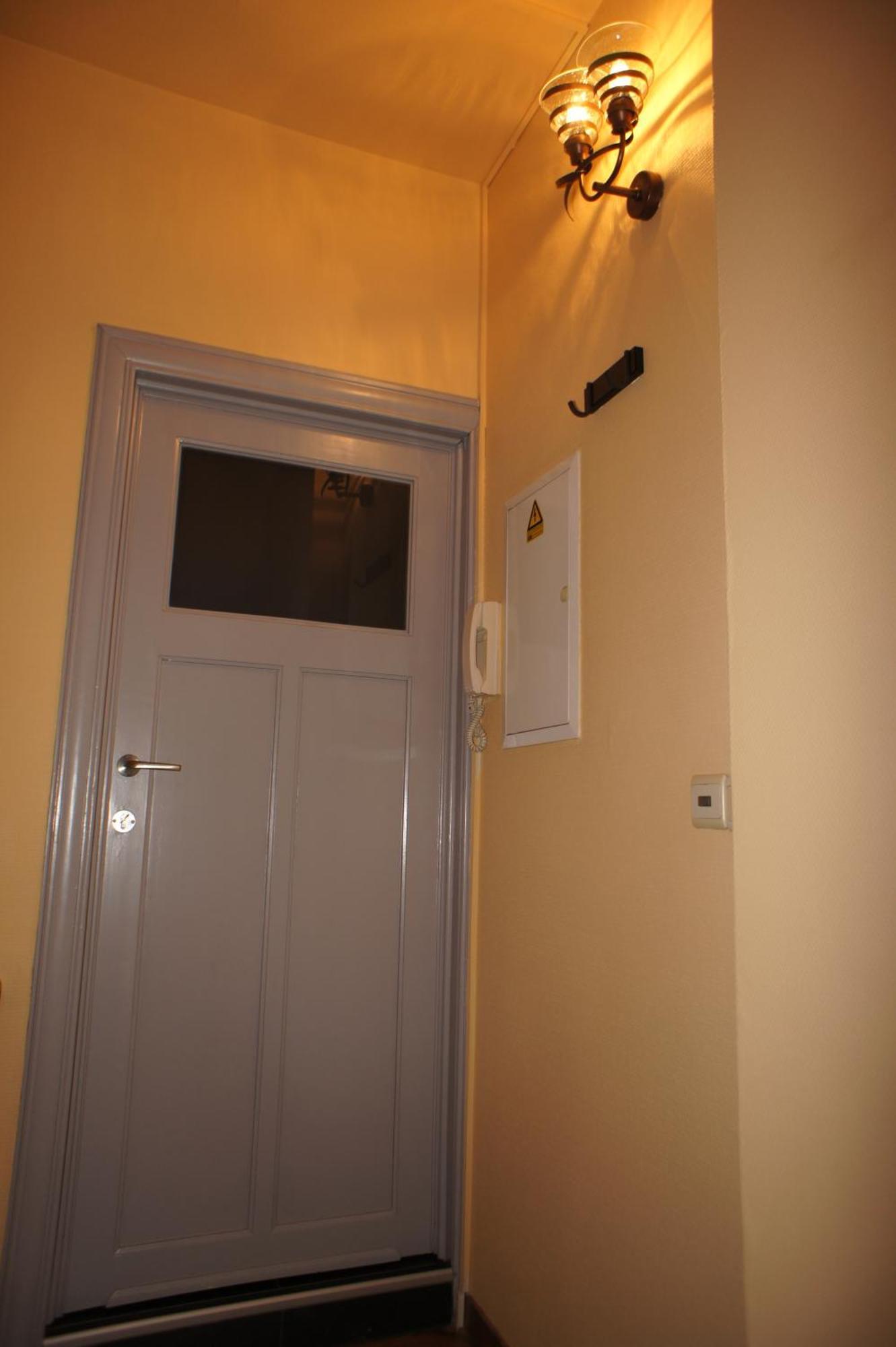 J And R Brussels City Apartment Habitación foto