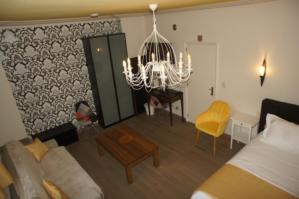 J And R Brussels City Apartment Exterior foto